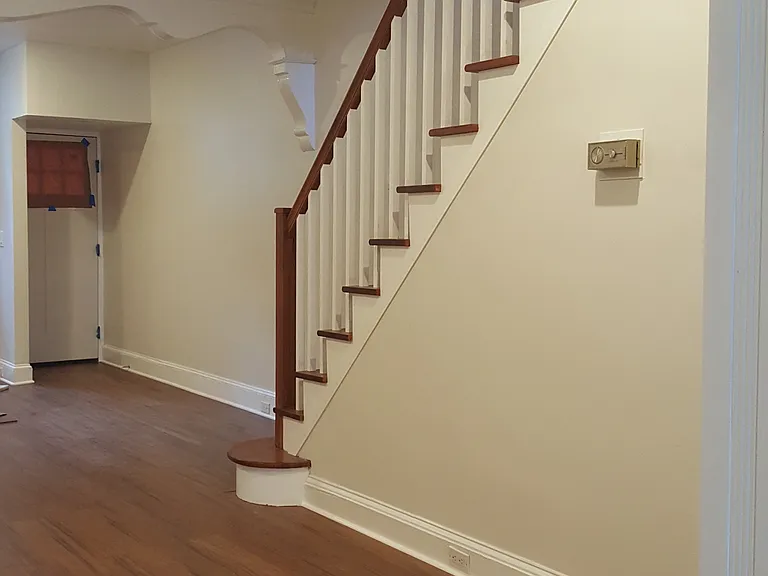 1215 Gerritt St — Photo 4