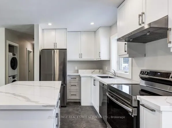 158 Finch Ave E, Toronto, ON M2N 4R9