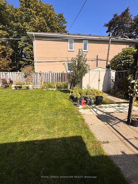 Toronto House for rent - 3 Bedrooms — photo 13