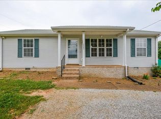 1245 S Russell St #B, Portland, TN 37148
