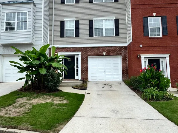 3686 Lantern Walk Ln, Scottdale, GA 30079