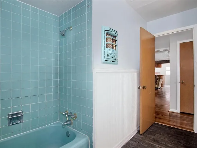 4015 Mischire Dr — Photo 17