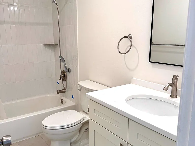 78 Beacon Pl — Photo 23