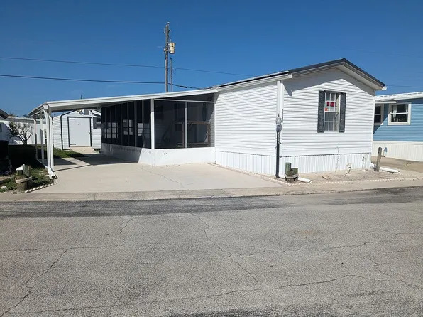 3319 6th Ave, Mims, FL 32754