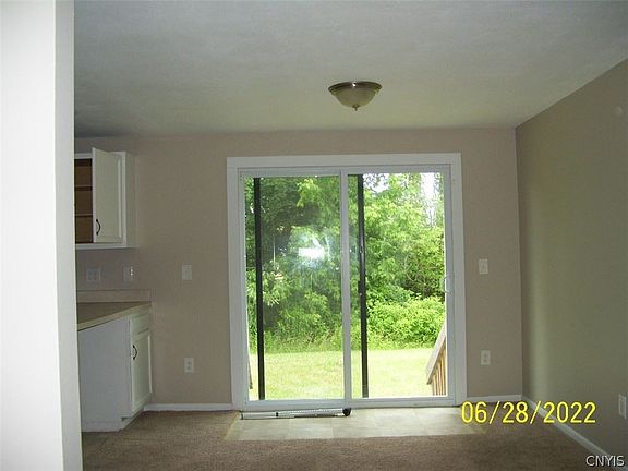 5th image of 8592 Tartan Dr N
