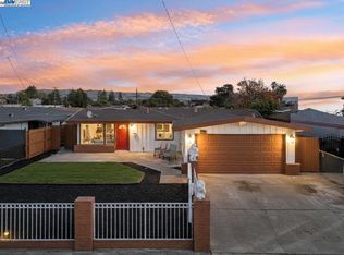 27480 Calaroga Ave, Hayward, CA 94545