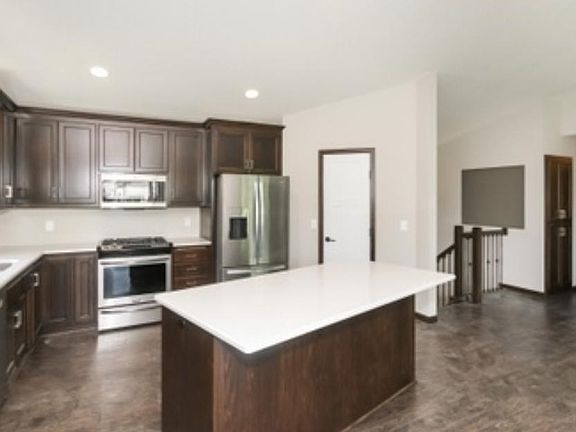 The center island is 6 feet and corts on the countertops.