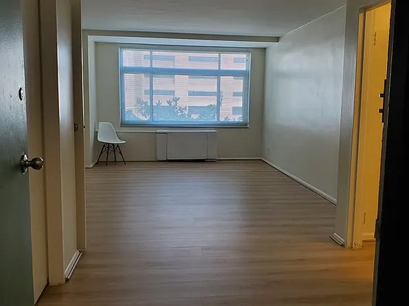 2401 H St NW APT 607, Washington, DC 20037