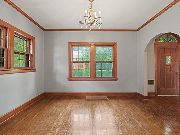 5th image of 273 S Dellrose Ave