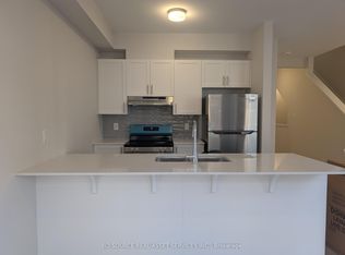 375 Les Emmerson Dr, Ottawa, ON K2J7L7