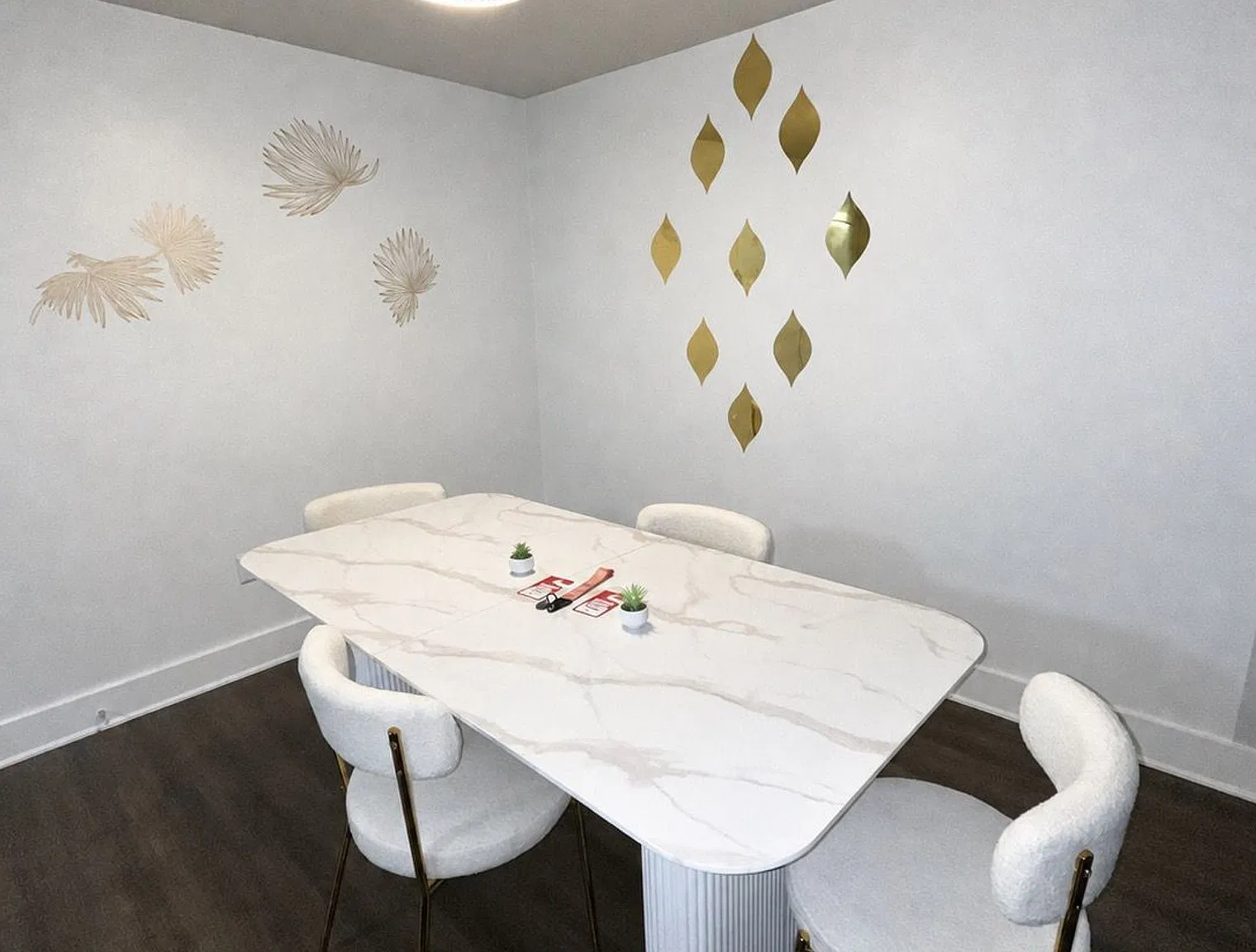 2 bed, 1.0 bath, $3,536 — Photo 4
