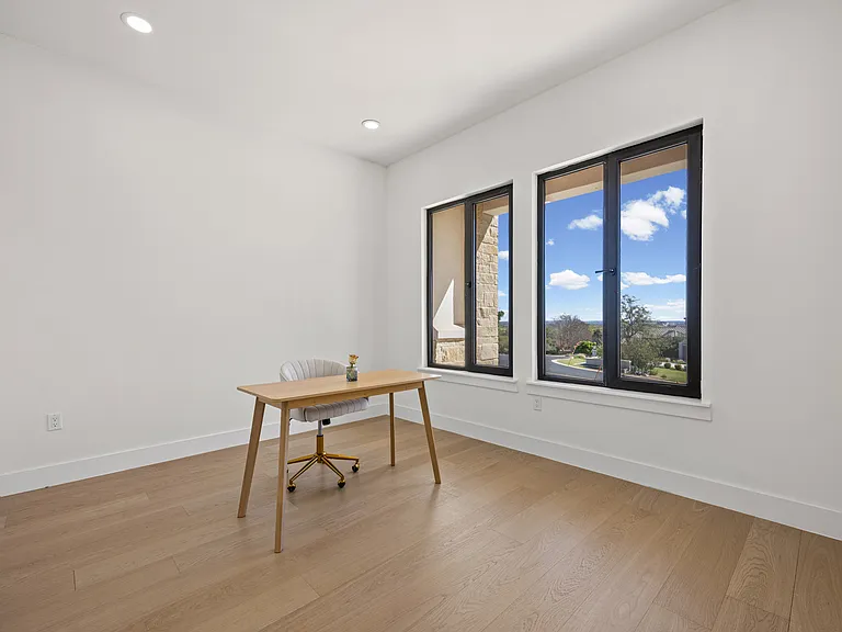 1020 Mountain Leather Dr — Photo 19