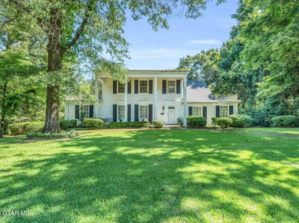 1121 Park Cir, Columbus, MS 39701