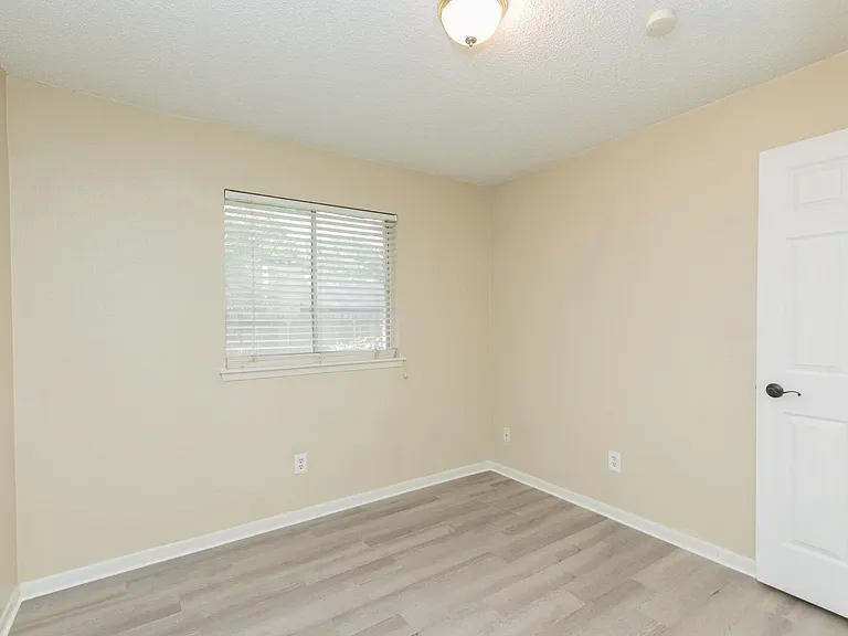 4106 Kitchen Hill Ln — Photo 27