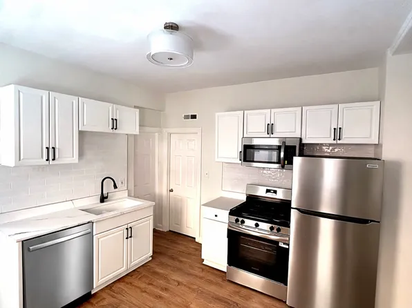 1437 N Wicker Park Ave, Chicago, IL