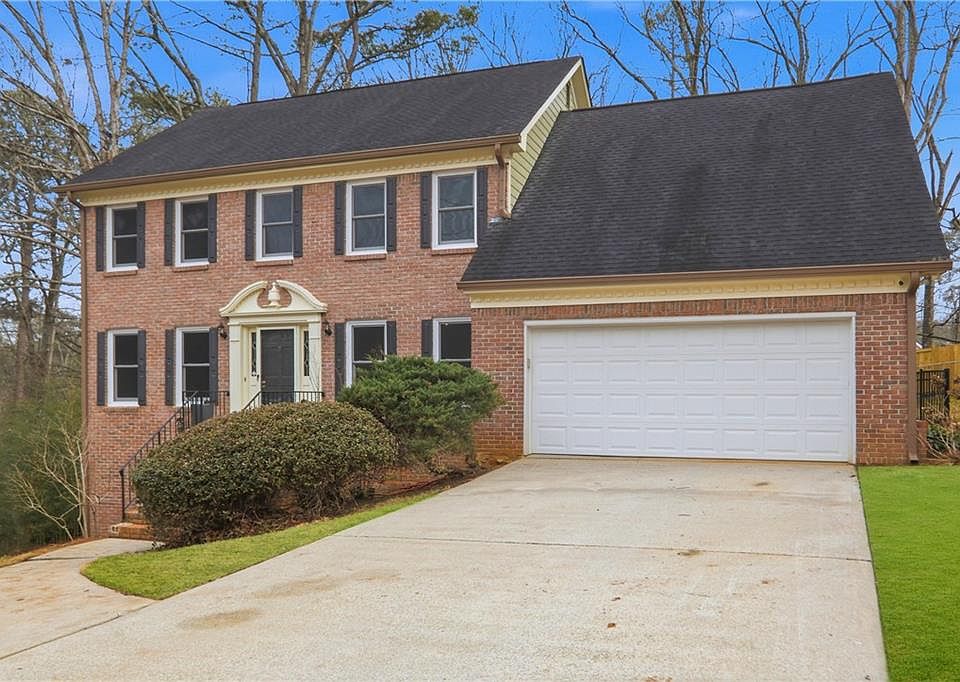 1st image of 4870 Racquet Ct