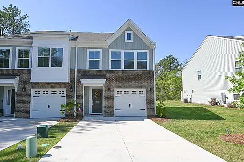 552 Kingfisher Ct Photo 1