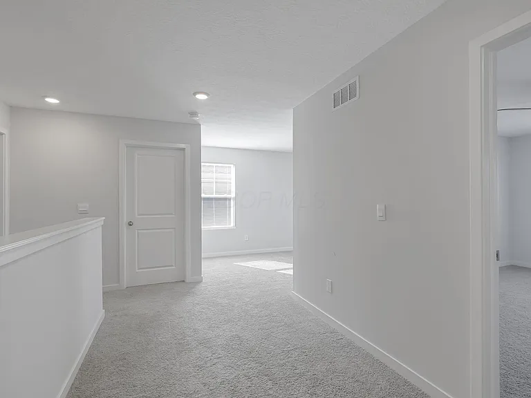 758 Leslie Dr — Photo 27