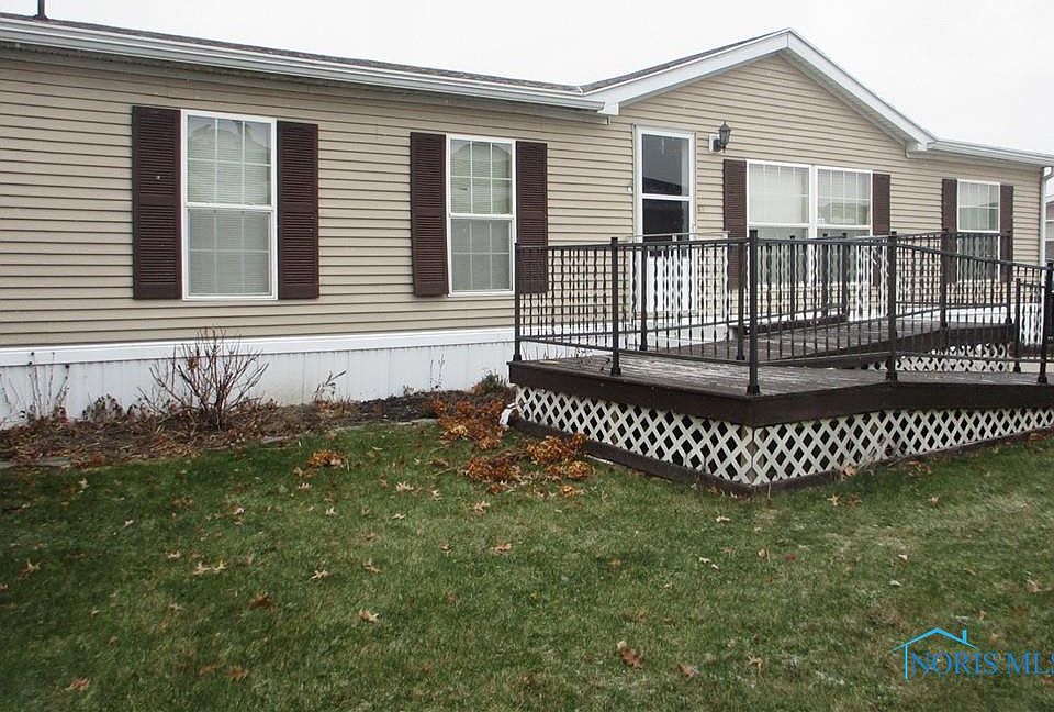1st image of 1924 Woodridge Cres #95