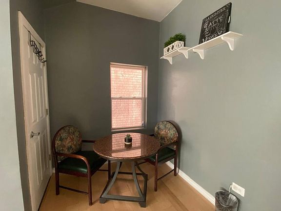 3rd image of 2325 S Hoyne Ave APT 2