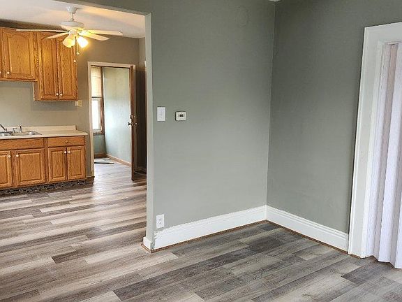 2nd image of 58 Muskingum St Floor 2