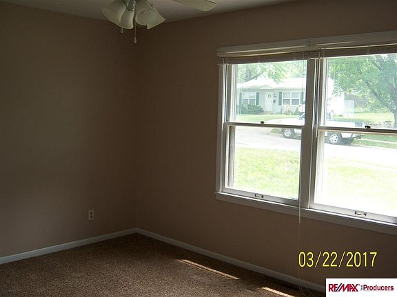 4th image of 7320 S 71st Ave