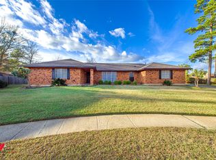 1806 Old Oaks St, Shreveport, LA 71119