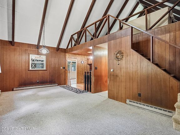 5th image of 3307 Red Run Rd
