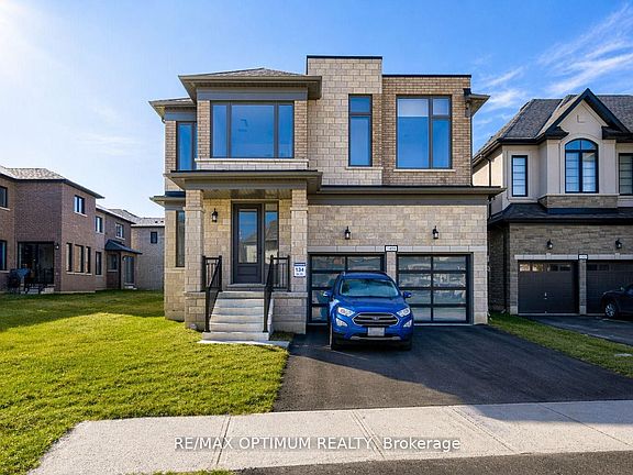 3rd image of 1454 Upper Thames Dr
