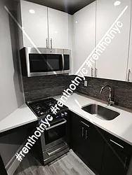 Rented by Weissman Realty