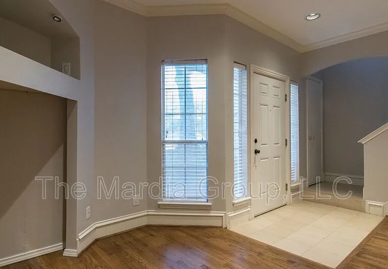 3904 Brandon Park Dr — Photo 16