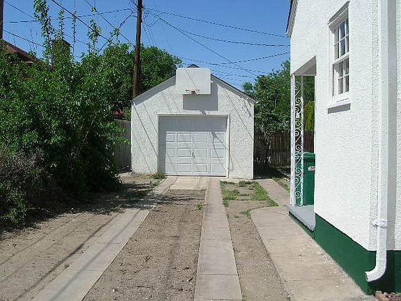 2nd image of 909 E Mesa Ave