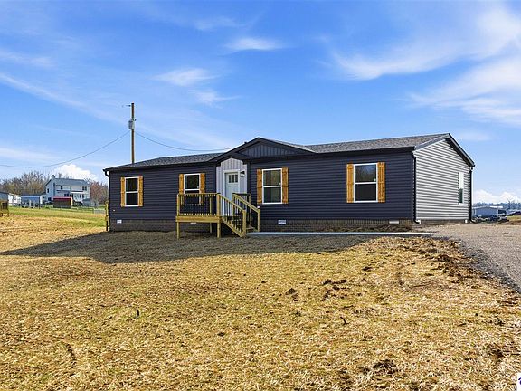 2nd image of 4444 Woodland Rd