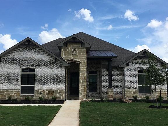 2nd image of 336 Allemania Dr