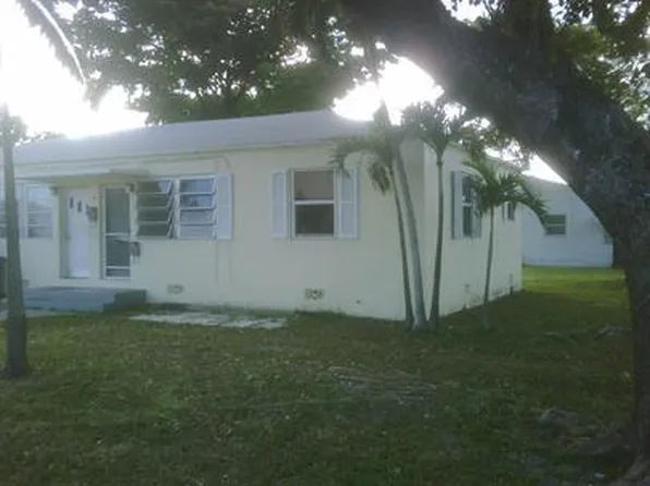25 NE 4th Ave #B, Hallandale, FL 33009