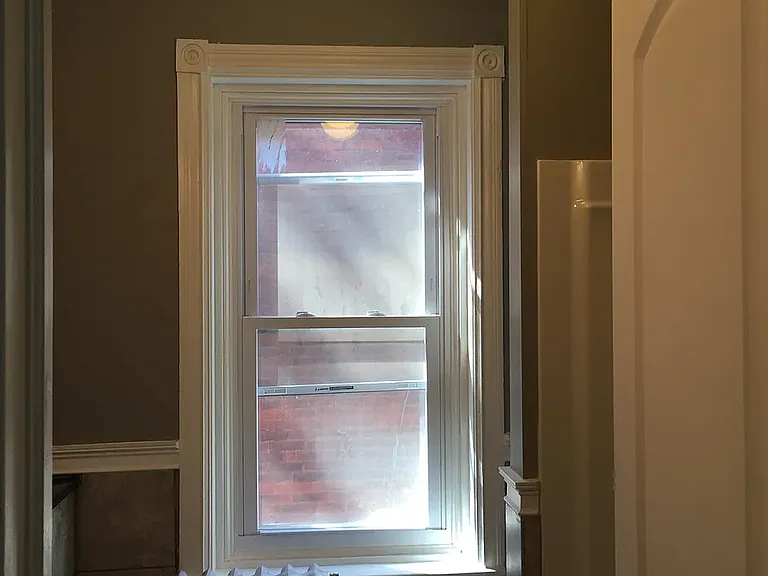 4410 Locust St #3 — Photo 2