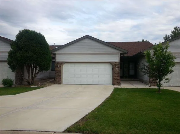623 Wood Violet Ln, Sun Prairie, WI 53590