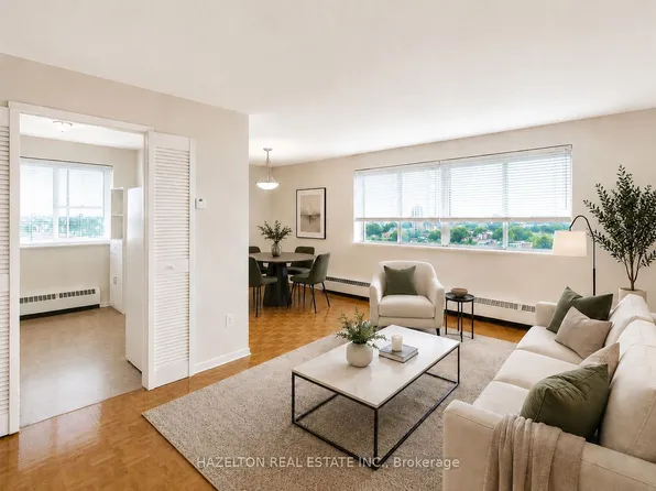 1665 Bloor St E, Mississauga, ON