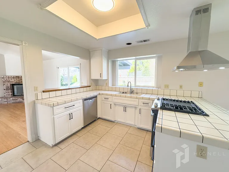 3222 Calistoga Dr — Photo 11