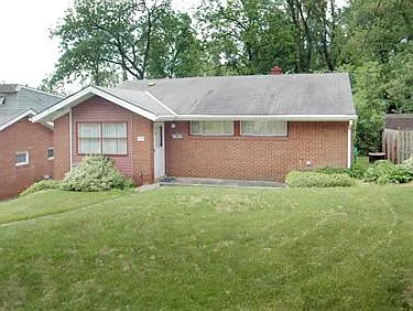 157 Gilmore Dr photo 1