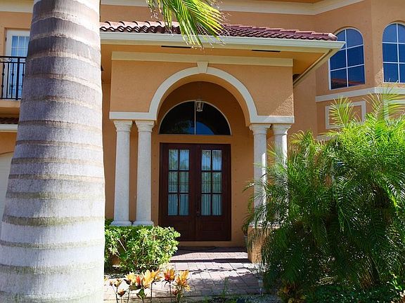 3rd image of 5605 61st Pl