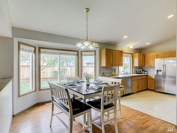 5th image of 19902 87th Avenue Ct E
