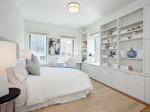 5th image of 100 W 18th St APT 5E