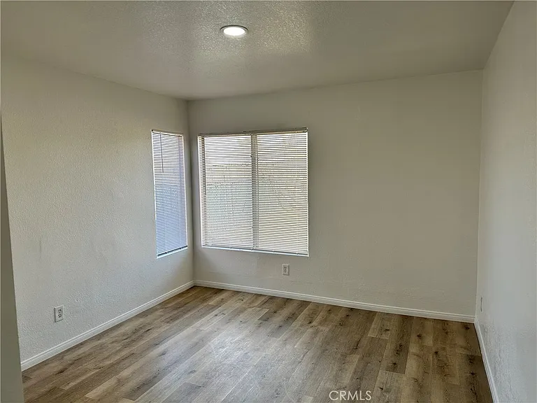 17785 Carson Cir — Photo 6