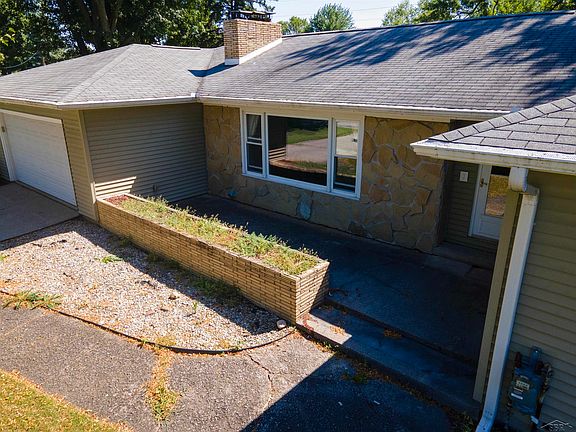 3rd image of 5429 Harvest Ct