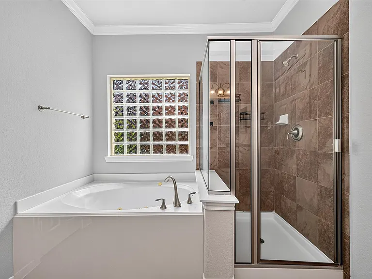50 Vershire Cir — Photo 41