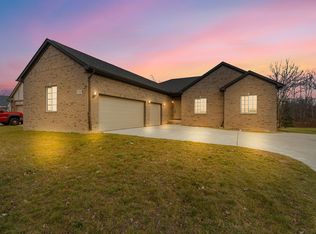 51260 Sass Rd, Chesterfield, MI 48047