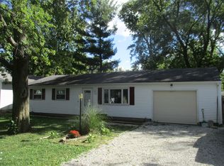 702 N Vorcey St, Tolono, IL
