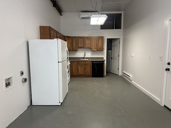 4th image of 111 N 19th Street1/2