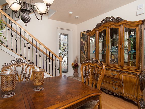 2nd image of 741 Ventura Dr #741